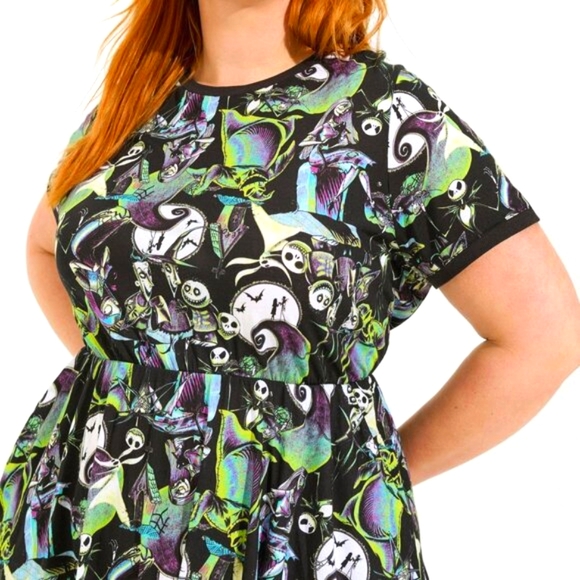 ❤️NWT VINTAGE TORRID NIGHTMARE BEFORE CHRISTMAS SKATER DRESS - HALLOWEEN - Picture 4 of 13